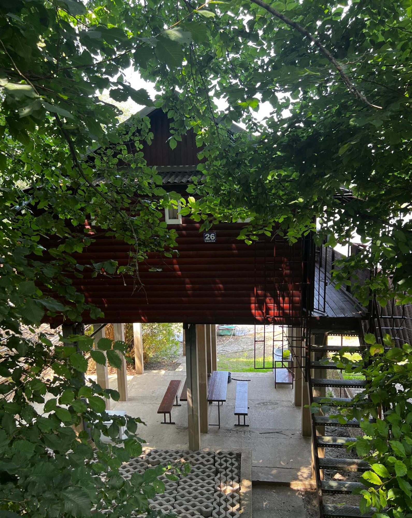 Villa Kuca I Splav Na Reci Savi Belgrado Esterno foto