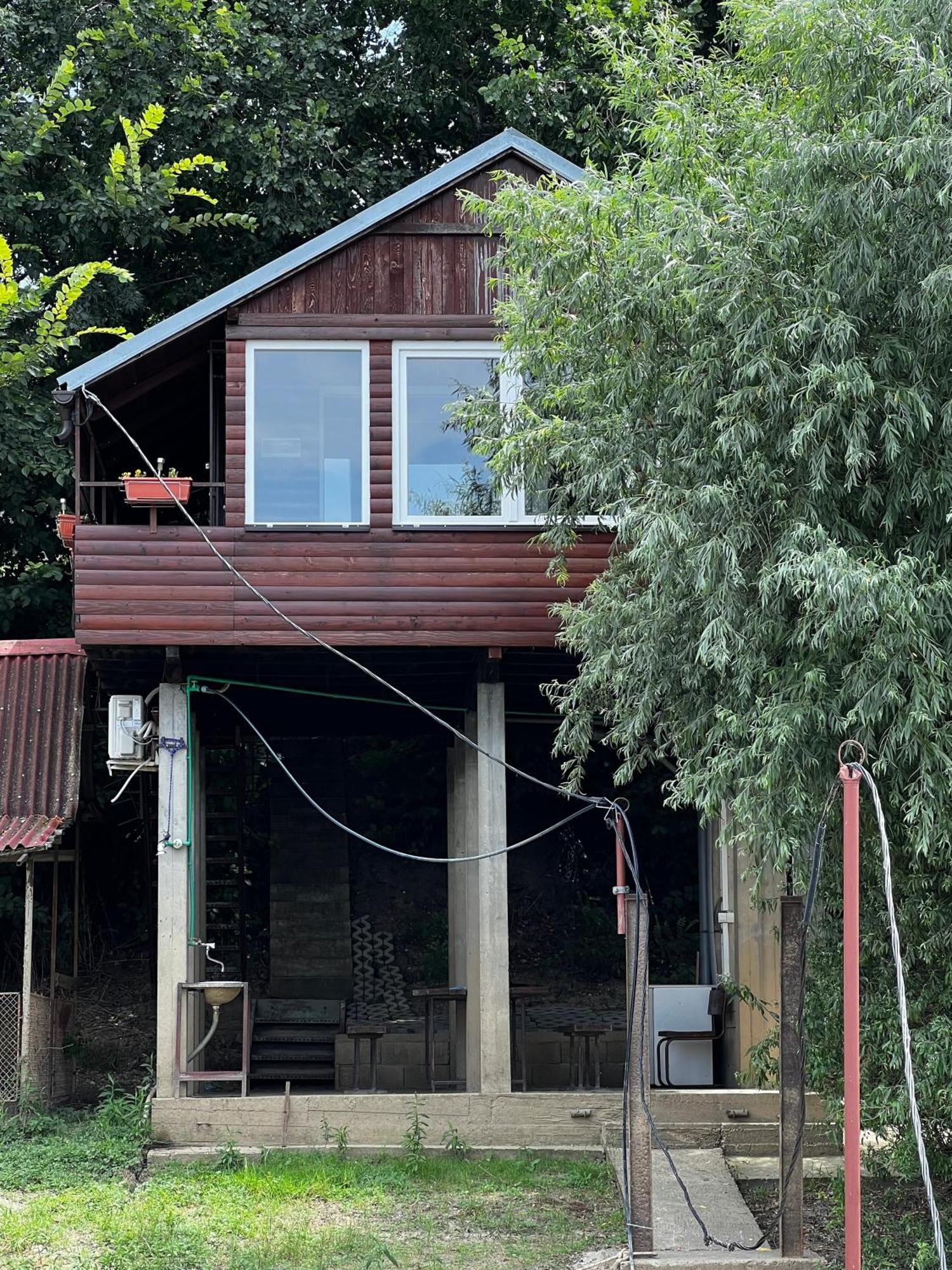 Villa Kuca I Splav Na Reci Savi Belgrado Esterno foto