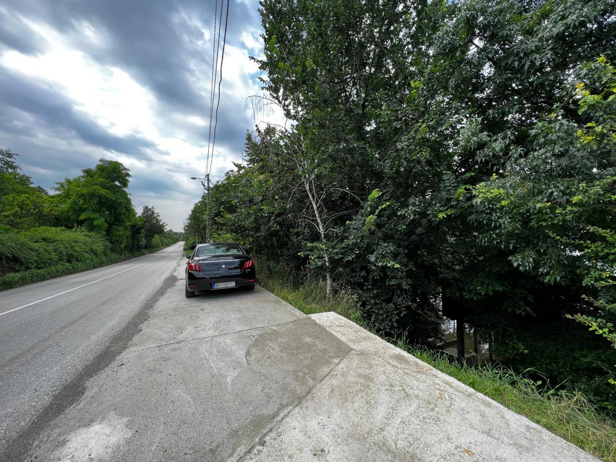 Villa Kuca I Splav Na Reci Savi Belgrado Esterno foto